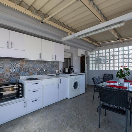 Myrto Luxurious Top Floor Studio Kalamata Exterior photo