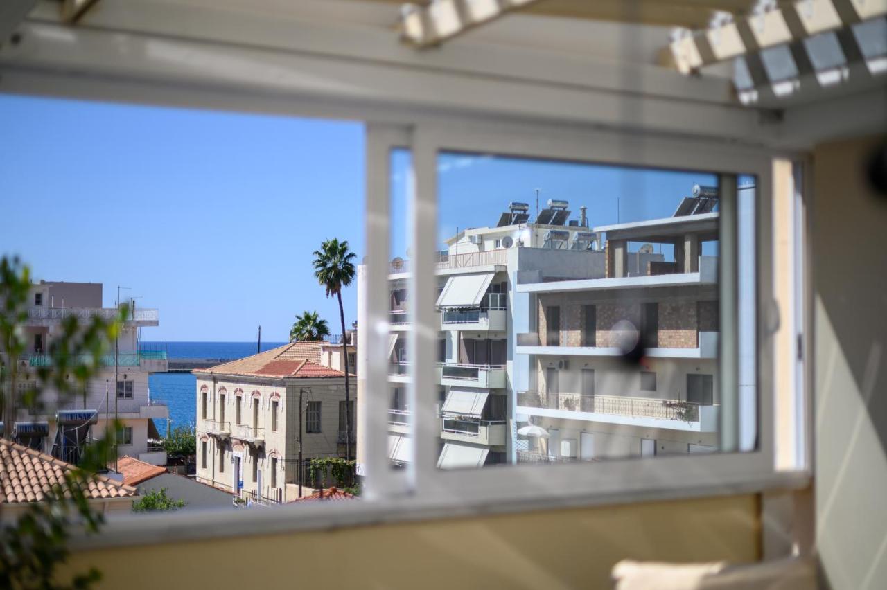 Myrto Luxurious Top Floor Studio Kalamata Exterior photo