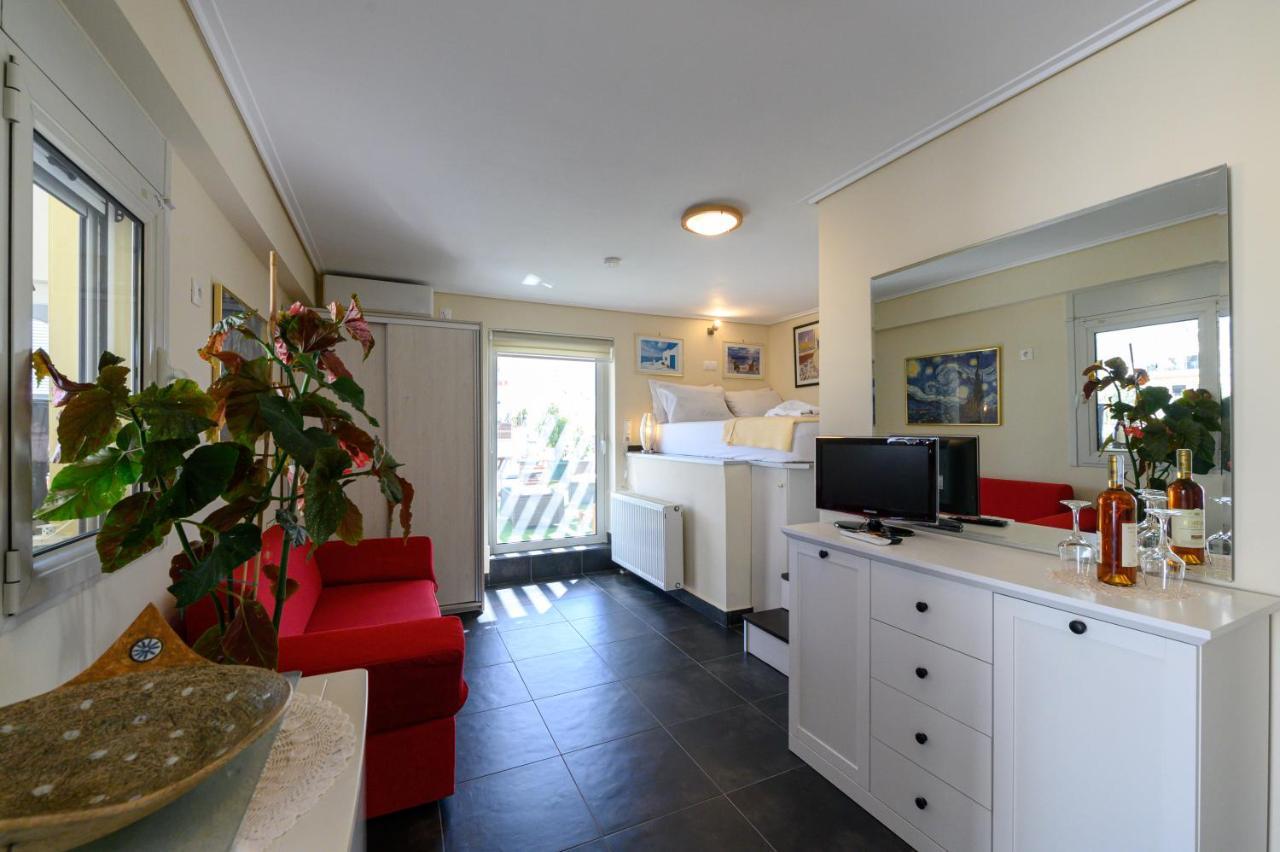 Myrto Luxurious Top Floor Studio Kalamata Exterior photo